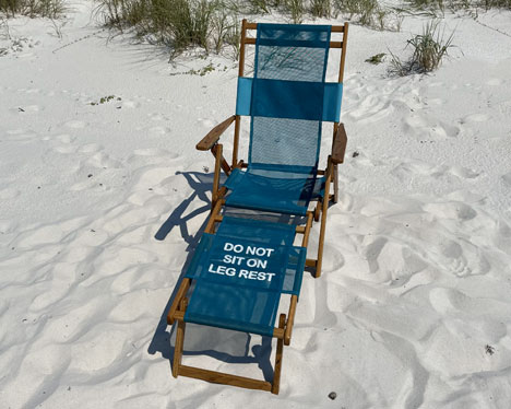 Fort-Morgan-Beach-Chair-Rentals-Ikes-Beach-Service